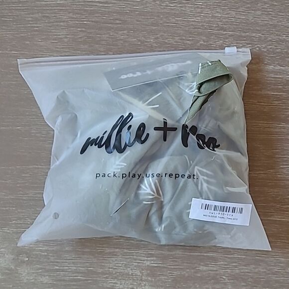 Millie + roo MID SLEEVE TWIRL- Trees green size 9/10 NWT in packaging - Picture 8 of 10